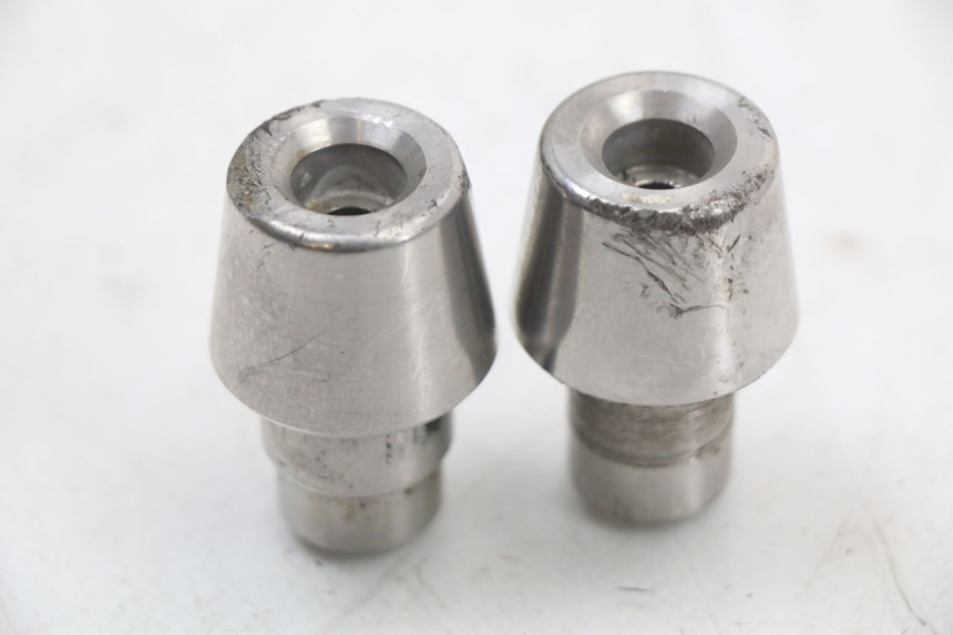 photo de TERMINALI MANUBRIO PEUGEOT TWEET 125 (2018 - 2021) - Zoom sullo stato d'uso