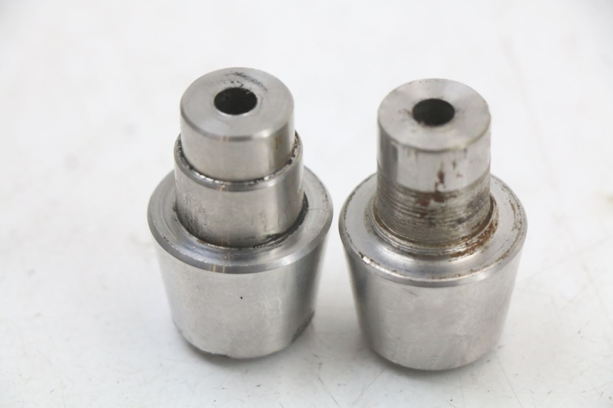 photo de TERMINALI MANUBRIO PEUGEOT TWEET 125 (2018 - 2021) - Altra angolazione