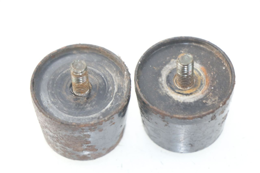 photo de Estremità del manubrio SUZUKI UC EPICURO 125 (1999 - 2003) - Dettaglio del componente