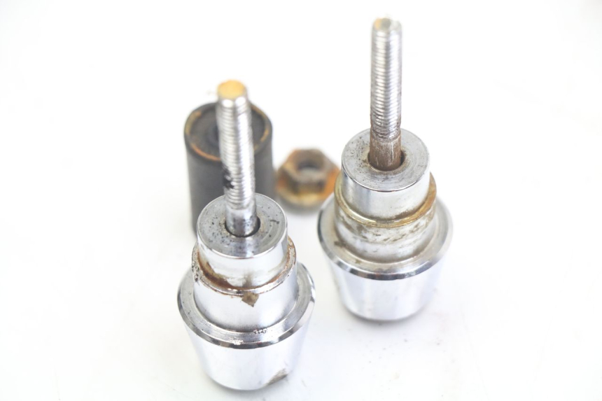 photo de Estremità del manubrio PEUGEOT VIVACITY 125 (2010 - 2017) - Dettaglio del componente