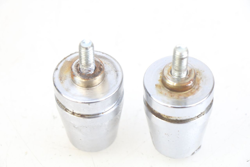 photo de PUNTA DEL MANUBRIO DAELIM VJ ROADWIN FI 125 (2008 - 2017) - Zoom sullo stato d'uso