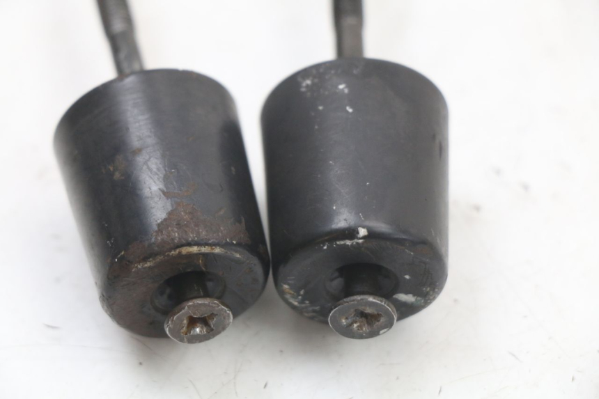 photo de Estremità del manubrio SYM XS 125 (2007 - 2016) - Zoom sullo stato d'uso