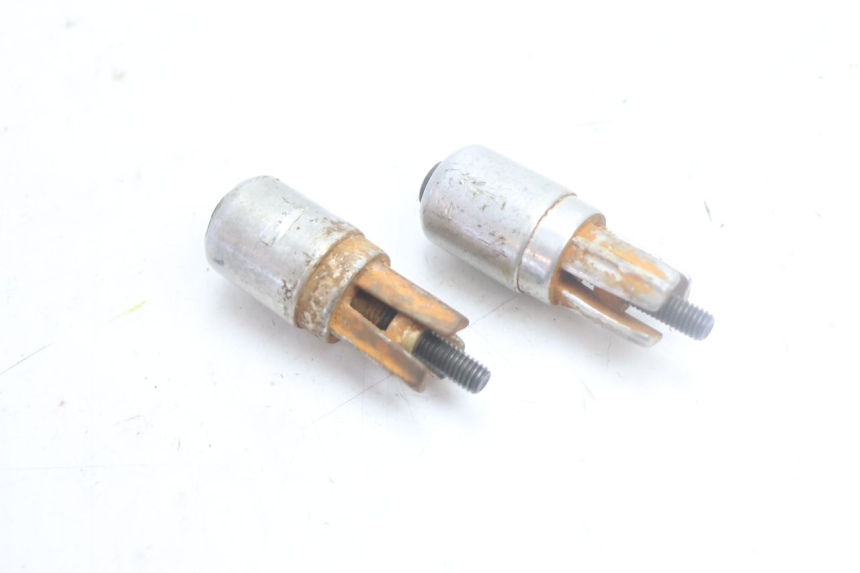 photo de PUNTA MANUBRIO YAMAHA YP MAJESTY 125 (2002 - 2006) - Zoom sullo stato d'uso