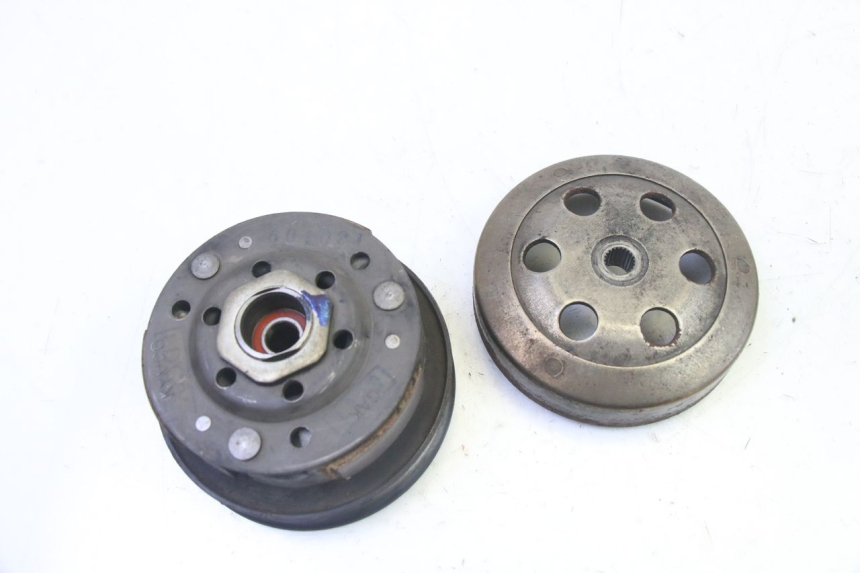 photo de FRIZIONE KYMCO AGILITY 4T 50 (2005 - 2018) - Primo piano tecnico