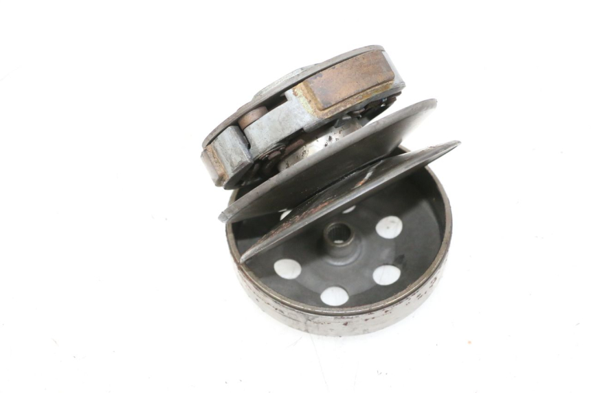 photo de FRIZIONE KYMCO AGILITY CITY 4T 50 (2008 - 2016) - Dettagli dei punti di fissaggio