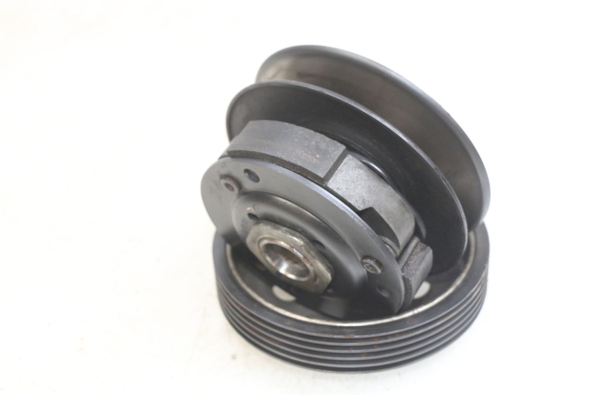 photo de FRIZIONE KYMCO AGILITY NAKED RENOUVO 2T 50 (2011 - 2018) - Zoom sullo stato d'uso