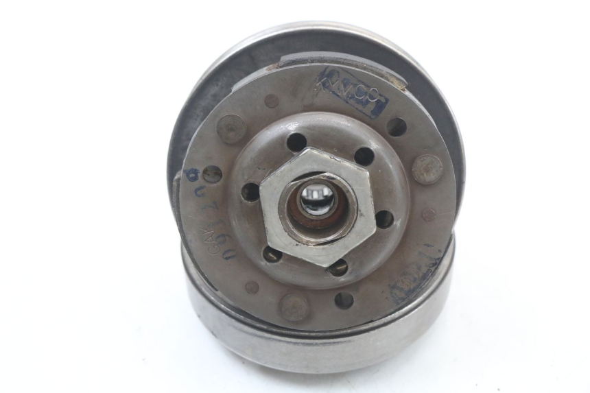 photo de Frizione KYMCO AGILITY RS 4T 50 (2009 - 2013) - Altra angolazione