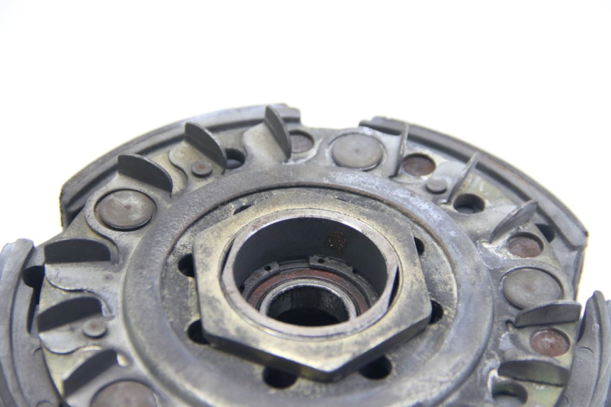 photo de FRIZIONE APRILIA ATLANTIC 500 (2002 - 2003) - Altra angolazione