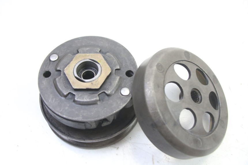 photo de FRIZIONE MBK BOOSTER NEXT GENERATION 50 (1995 - 1998) - Dettaglio del componente