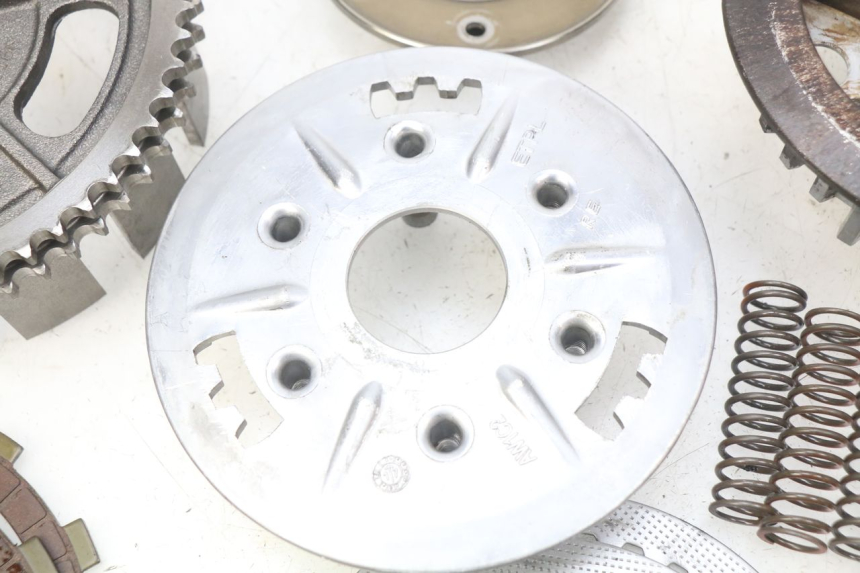 photo de FRIZIONE ROYAL ENFIELD BULLET CLASSIC 500 (2017 - 2020) - Ricambio usato controllato