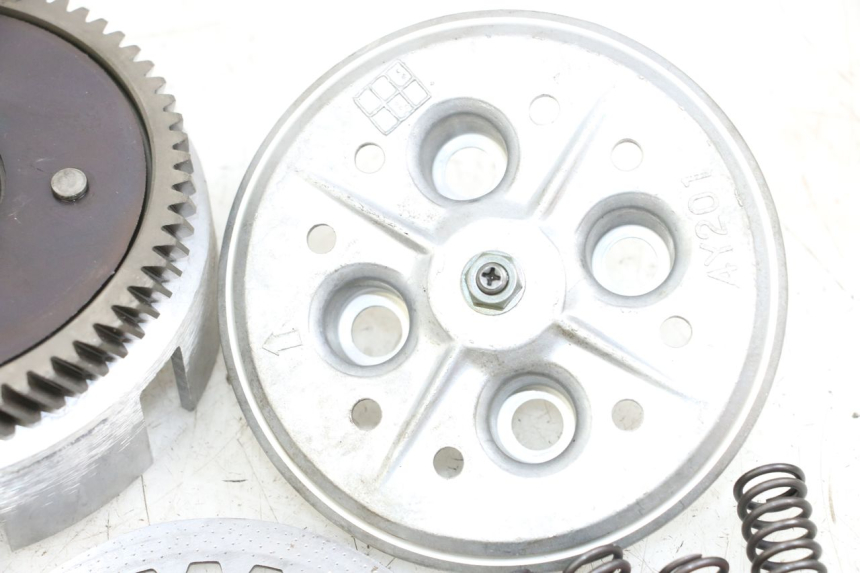 photo de FRIZIONE SHERCO CITY CORP 125 (2003 - 2007) - Stato della superficie e materiale