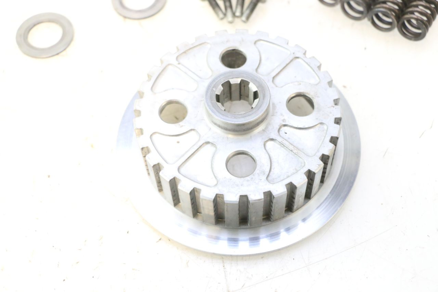photo de FRIZIONE SUZUKI DR S 600 (1985 - 1989) - Foto prodotto supplementare