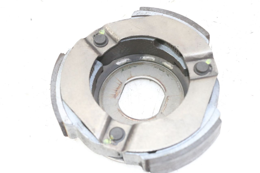 photo de FRIZIONE PEUGEOT ELYSTAR 125 (2002 - 2007) - Zoom sullo stato d'uso