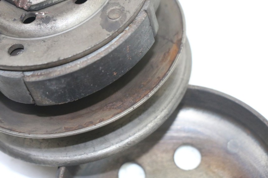 photo de FRIZIONE PEUGEOT ELYSTAR 50 (2002 - 2014) - Dettagli dei punti di fissaggio