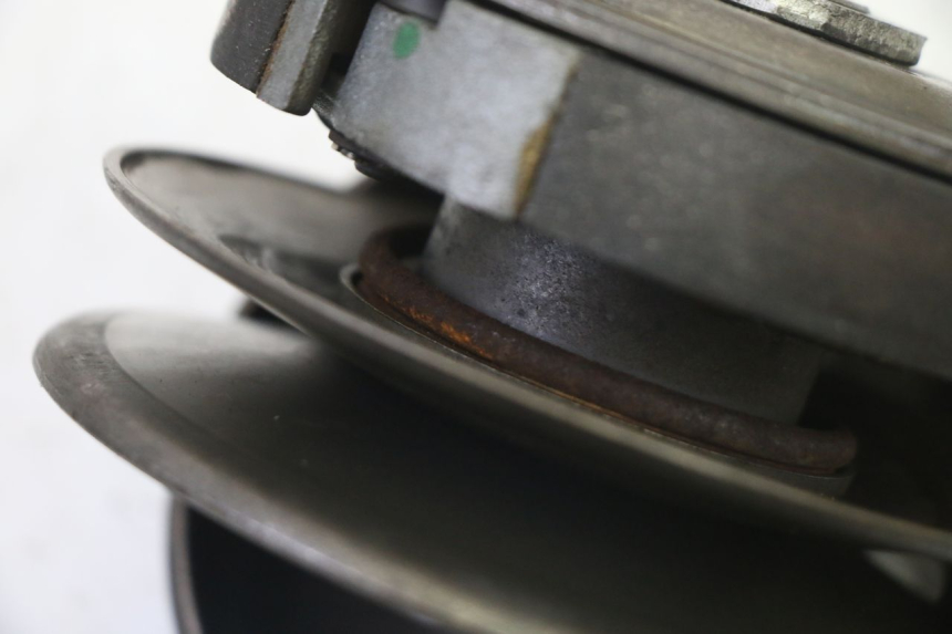 photo de FRIZIONE PEUGEOT ELYSTAR 50 (2002 - 2014) - Primo piano tecnico