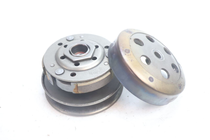 photo de FRIZIONE JM MOTORS EVOLIS 4T 50 (2018 - 2022) - Dettaglio del componente