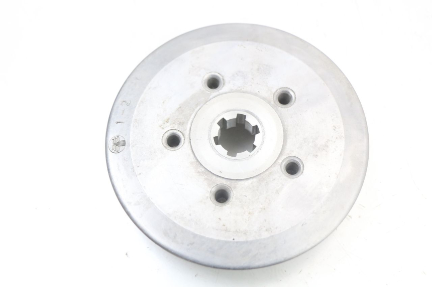 photo de Frizione HYOSUNG GF 125 (2001 - 2005) - Caratteristiche distintive