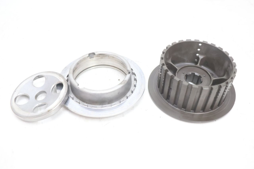 photo de FRIZIONE SUZUKI GSF N BANDIT 1200 (2001 - 2005) - Dettagli dei punti di fissaggio