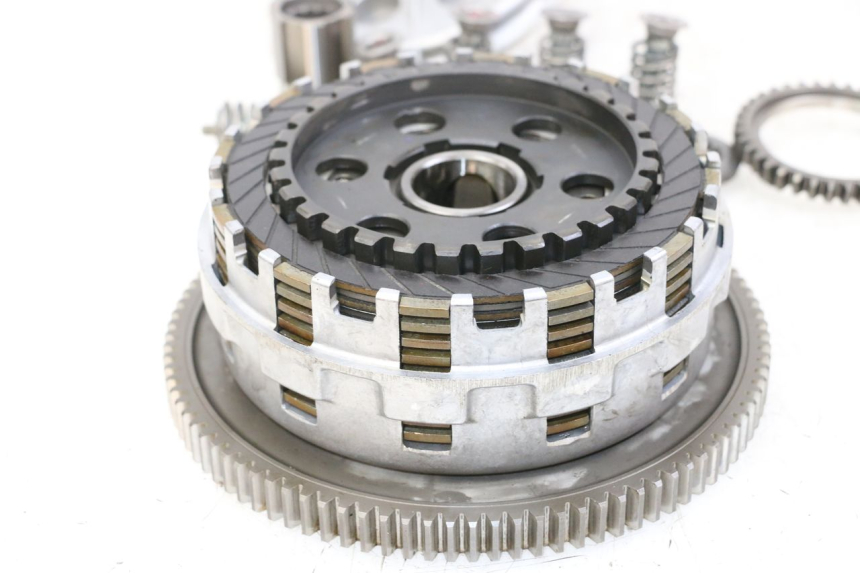 photo de FRIZIONE KAWASAKI GTR 1000 (1994 - 2004) - Altra angolazione