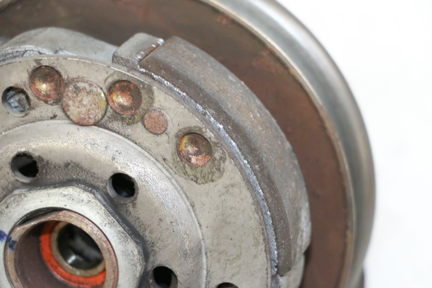 photo de FRIZIONE PEUGEOT KISBEE 2T 50 (2010 - 2017) - Altra vista dell'articolo