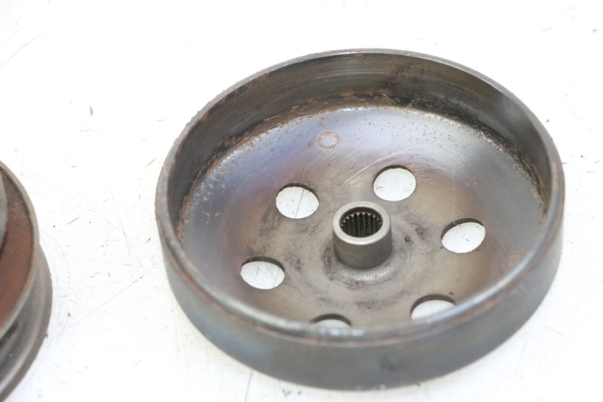 photo de FRIZIONE PEUGEOT KISBEE 2T 50 (2010 - 2017) - Zoom sullo stato d'uso