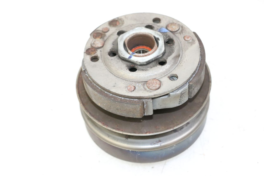 photo de FRIZIONE PEUGEOT KISBEE 2T 50 (2010 - 2017) - Stato della superficie e materiale