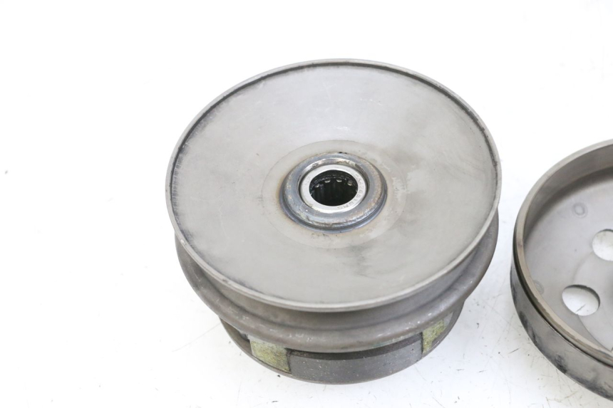 photo de FRIZIONE PEUGEOT KISBEE 4T 50 (2010 - 2017) - Primo piano tecnico