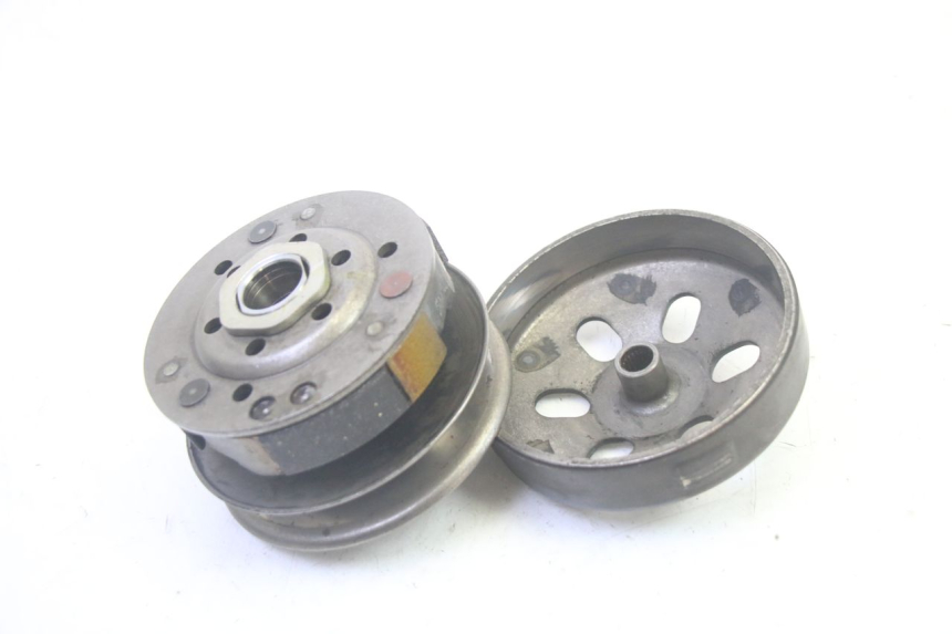 photo de FRIZIONE PEUGEOT KISBEE 4T 50 (2018 - 2022) - Vista principale