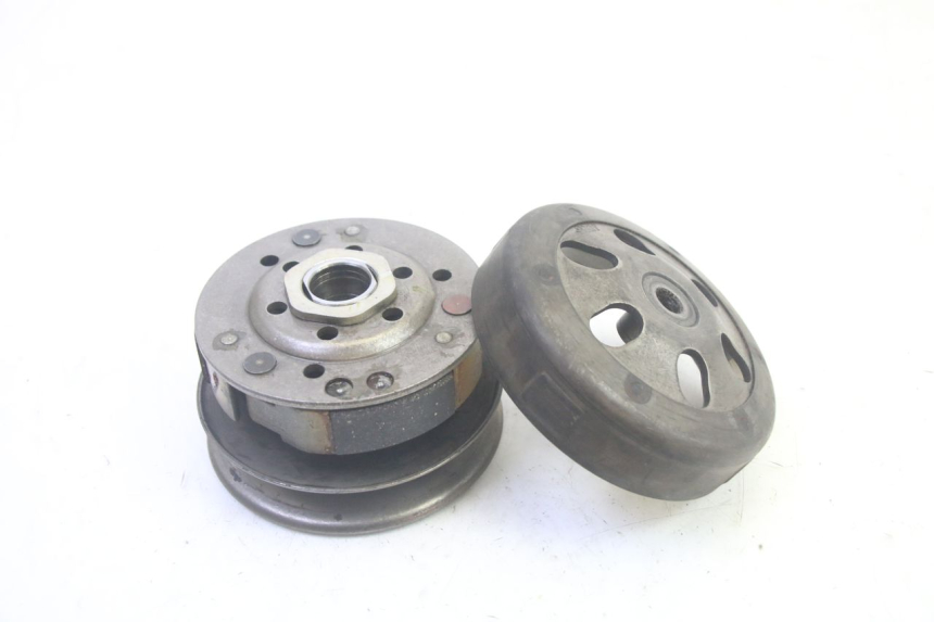 photo de FRIZIONE PEUGEOT KISBEE 4T 50 (2018 - 2022) - Dettaglio del componente