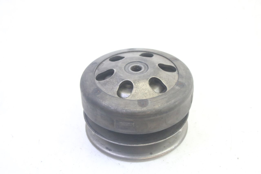 photo de FRIZIONE PEUGEOT KISBEE 4T 50 (2018 - 2022) - Altra angolazione