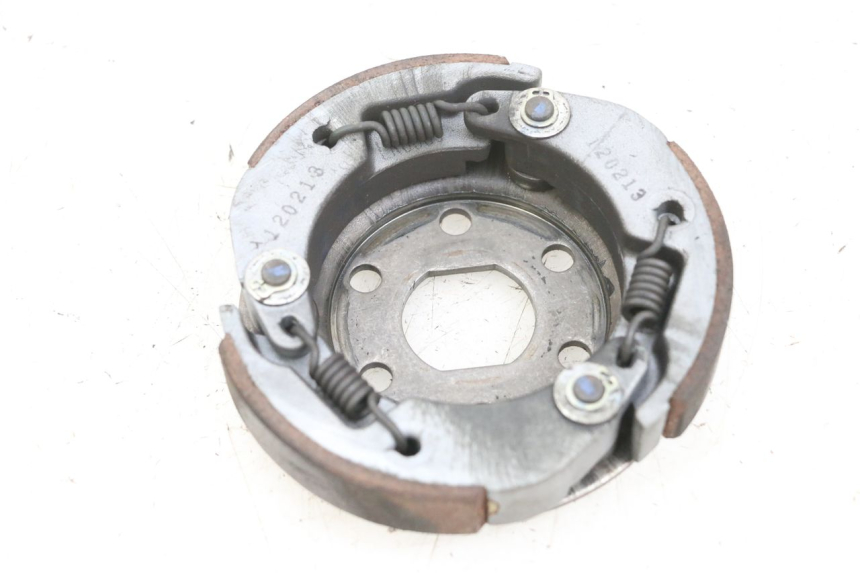 photo de FRIZIONE PEUGEOT KISBEE 4T 50 (2010 - 2017) - Vista d'insieme del prodotto