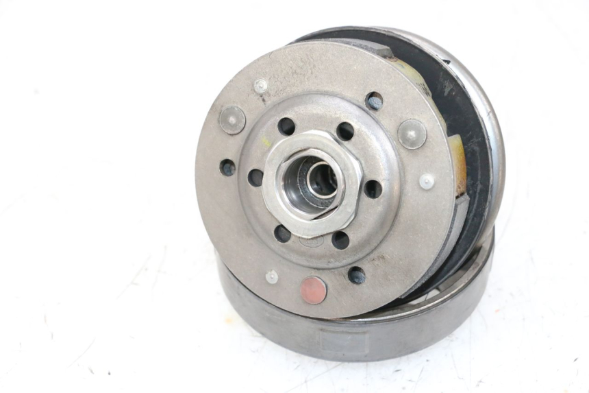 photo de FRIZIONE PEUGEOT KISBEE 4T 50 (2018 - 2022) - Vista principale