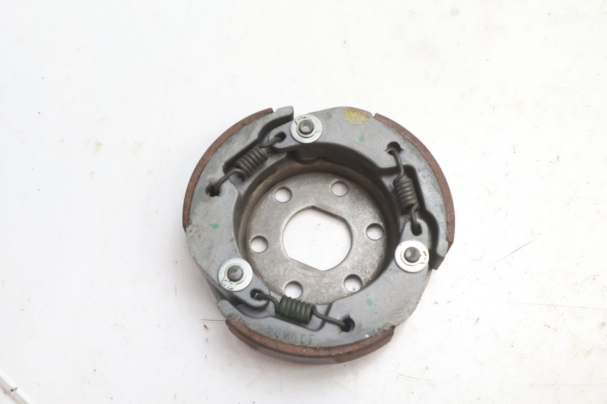 photo de FRIZIONE PEUGEOT KISBEE 4T 50 (2010 - 2017) - Zoom sullo stato d'uso