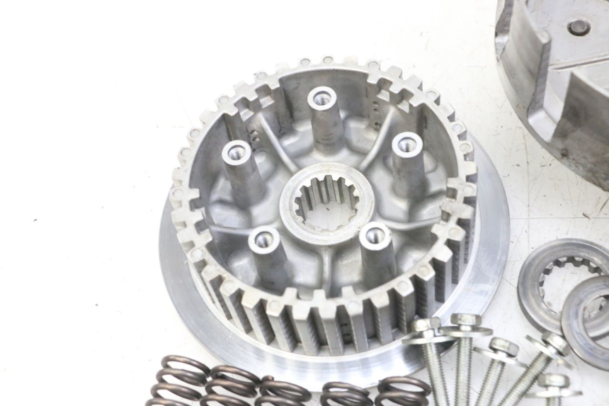 photo de FRIZIONE KAWASAKI KX F KXF 450 (2009 - 2011) - Altra angolazione