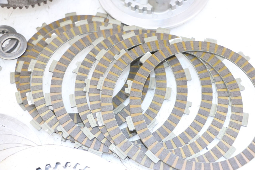 photo de FRIZIONE KAWASAKI KX F KXF 450 (2009 - 2011) - Dettagli dei punti di fissaggio