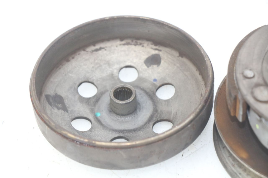 photo de FRIZIONE PEUGEOT LUDIX 50 (2008 - 2017) - Dettagli dei punti di fissaggio