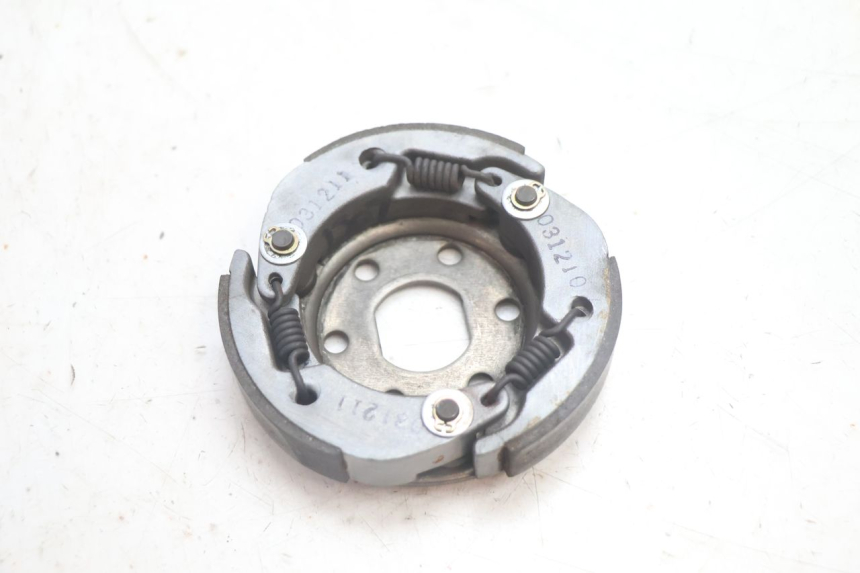 photo de FRIZIONE PEUGEOT LUDIX 50 (2005 - 2007) - Altra angolazione