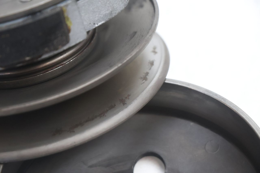photo de FRIZIONE PEUGEOT LUDIX SNAKE 2T 50 (2004 - 2014) - Stato della superficie e materiale