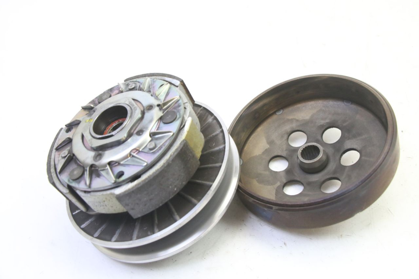 photo de FRIZIONE PIAGGIO MP3 HPE 310 (2024 - 2025) - Dettaglio del componente