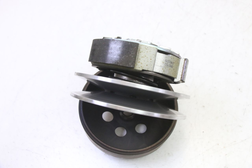 photo de FRIZIONE PIAGGIO MP3 HPE 310 (2024 - 2025) - Primo piano tecnico