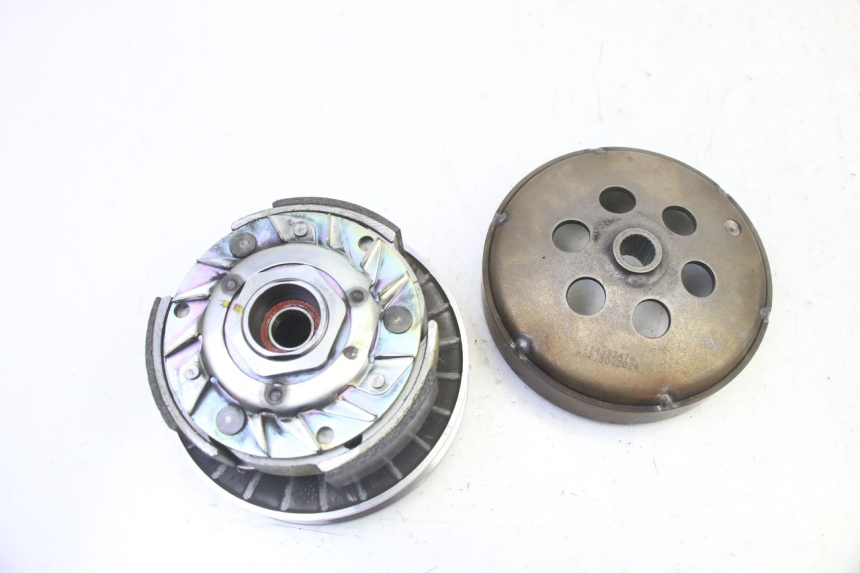 photo de FRIZIONE PIAGGIO MP3 HPE 310 (2024 - 2025) - Vista d'insieme del prodotto