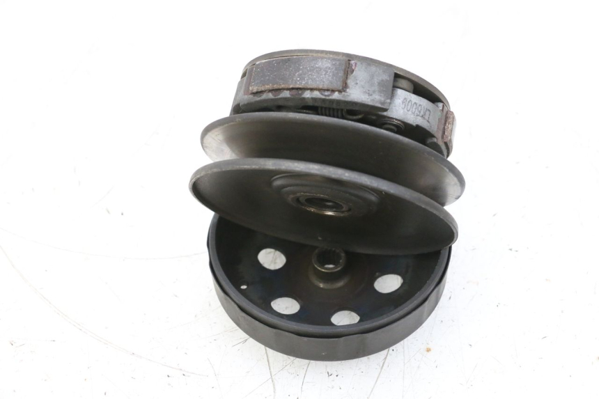 photo de FRIZIONE YAMAHA NEOS NEO'S 4T 50 (2008 - 2016) - Dettagli dei punti di fissaggio