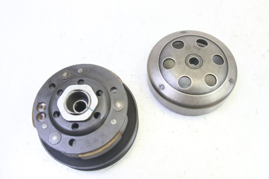 photo de FRIZIONE KYMCO LIKE 4T 50 (2019 - 2025) - Stato della superficie e materiale