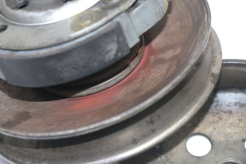 photo de FRIZIONE PIAGGIO NEW TYPHOON 50 (2010 - 2017) - Dettagli dei punti di fissaggio