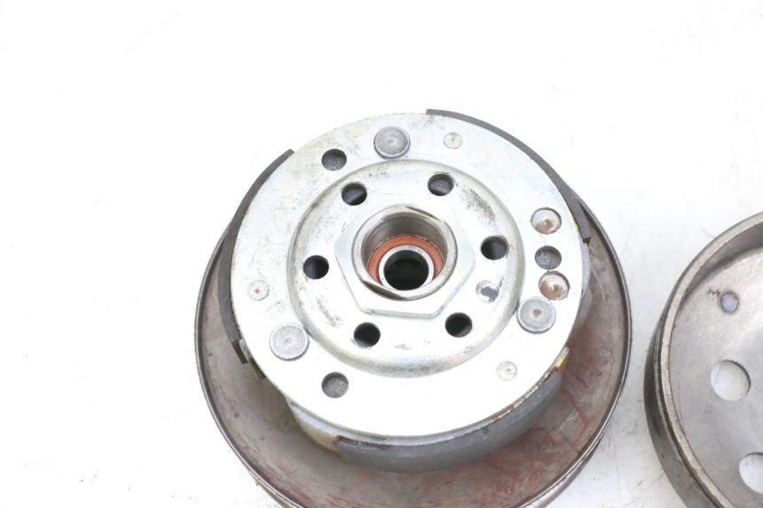 photo de FRIZIONE PIAGGIO NEW TYPHOON 50 (2018 - 2021) - Dettaglio del componente