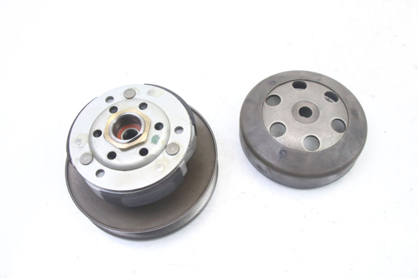 photo de FRIZIONE PIAGGIO FLY 2T 50 (2004 - 2017) - Altra angolazione