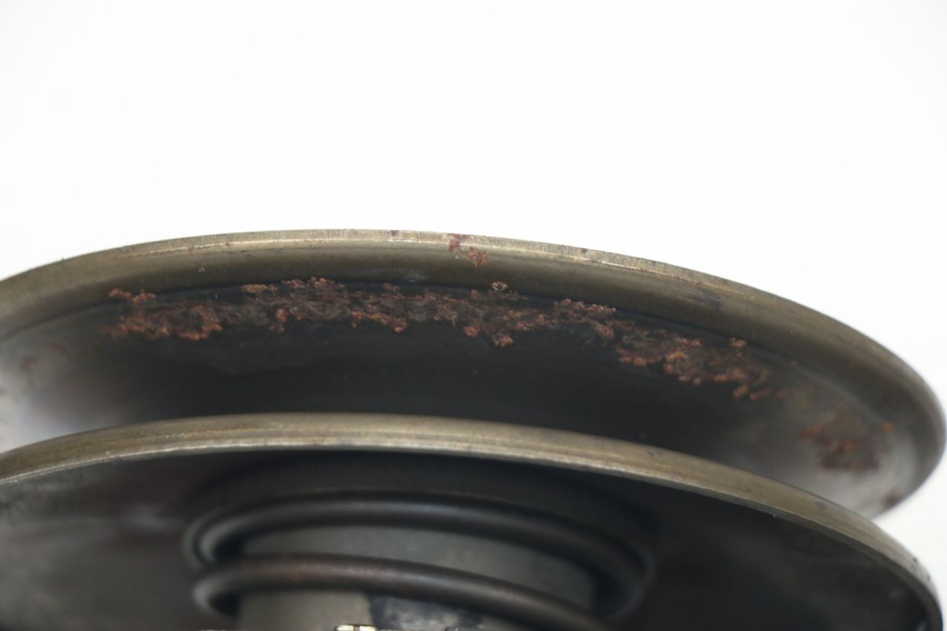 photo de Frizione PIAGGIO LIBERTY 2T 50 (2009 - 2013) - Altra angolazione