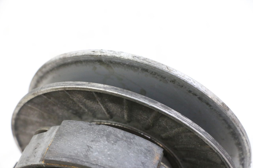 photo de FRIZIONE PIAGGIO VESPA GRANTURISMO 200 (2004 - 2005) - Dettagli dei punti di fissaggio