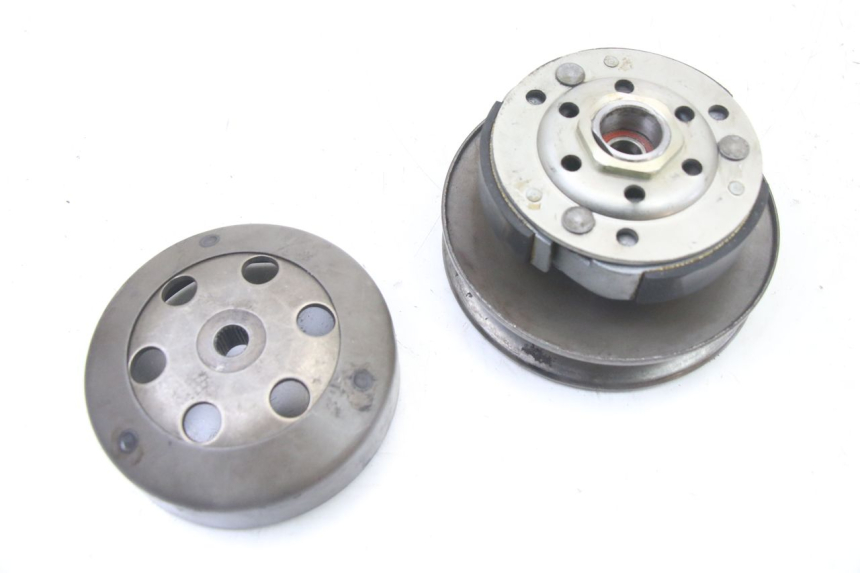 photo de FRIZIONE PIAGGIO VESPA S 2T 50 (2007 - 2014) - Primo piano tecnico