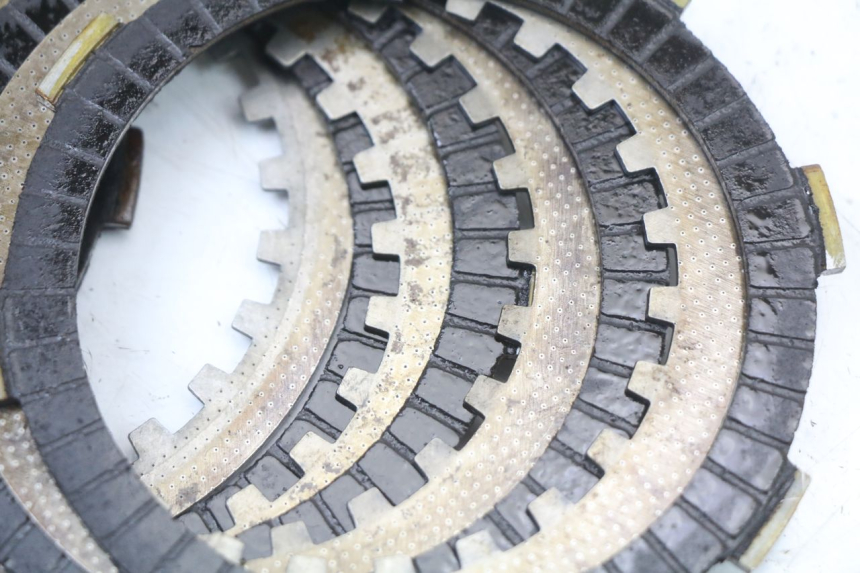 photo de FRIZIONE REGAL RAPTOR SPYDER 125 (2010 - 2018) - Caratteristiche distintive